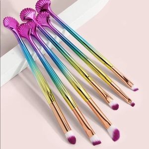 Shell design make up brushes